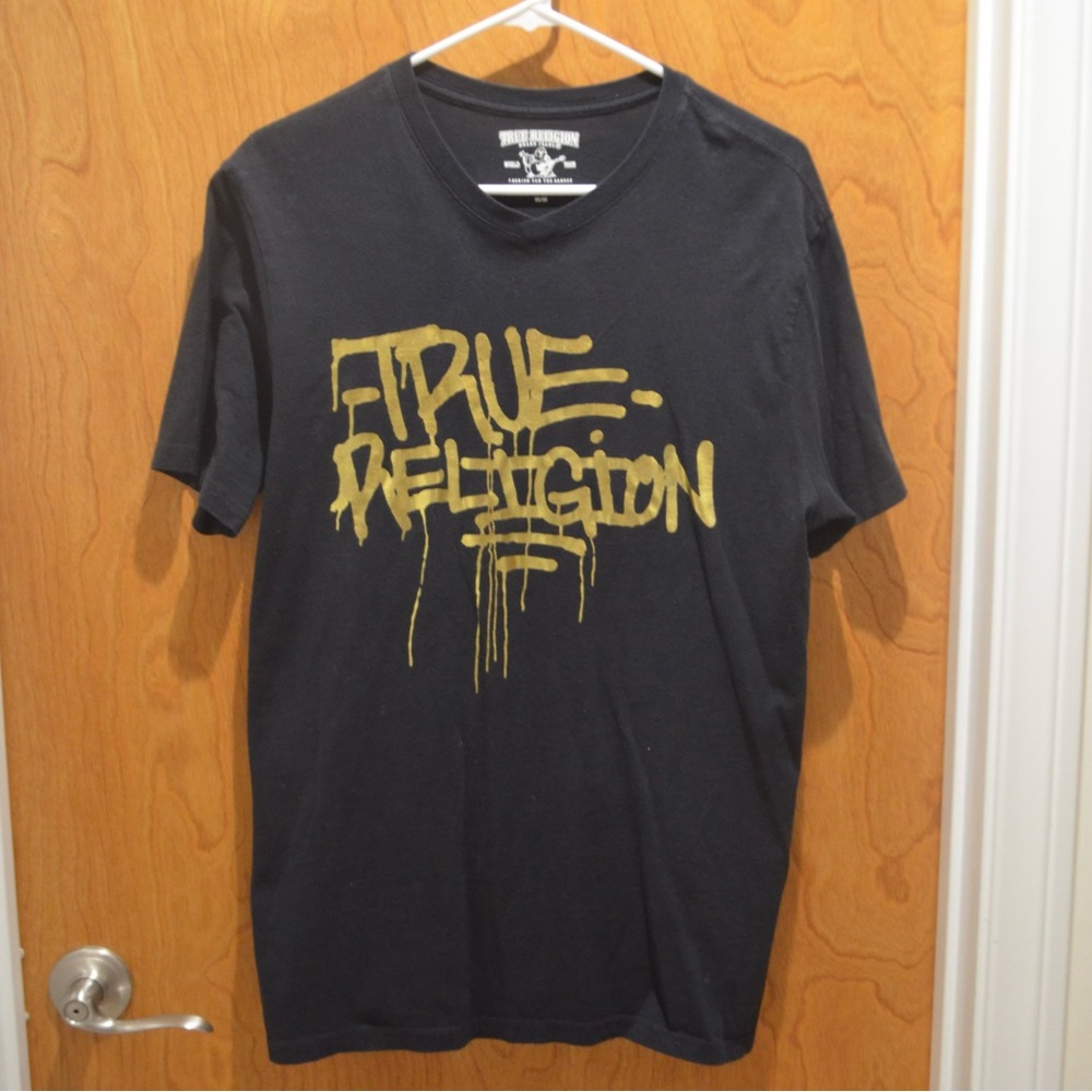 True religion V neck shirt like new